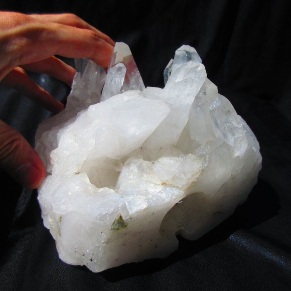 Quartz Crystal Natural Candle Holder Home Decor Accent - Picture 5 of 10